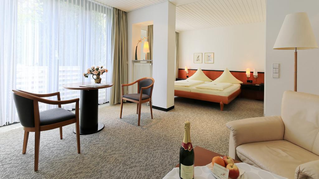Hotel Hirschen Glottertal Luaran gambar