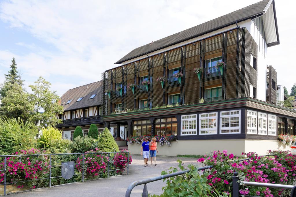Hotel Hirschen Glottertal Luaran gambar